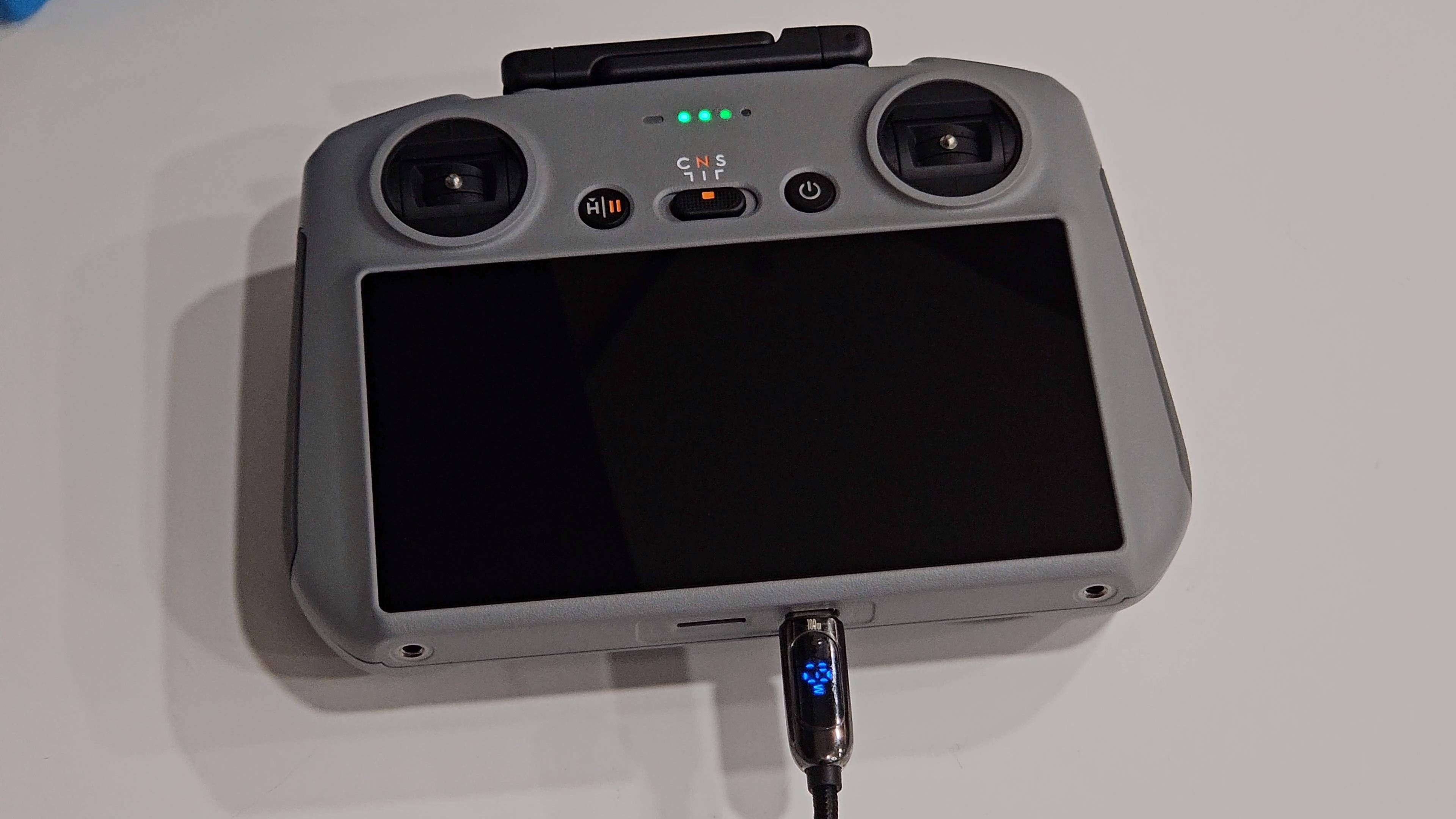 RC2 Fast Charge Wattage, click to load a larger version