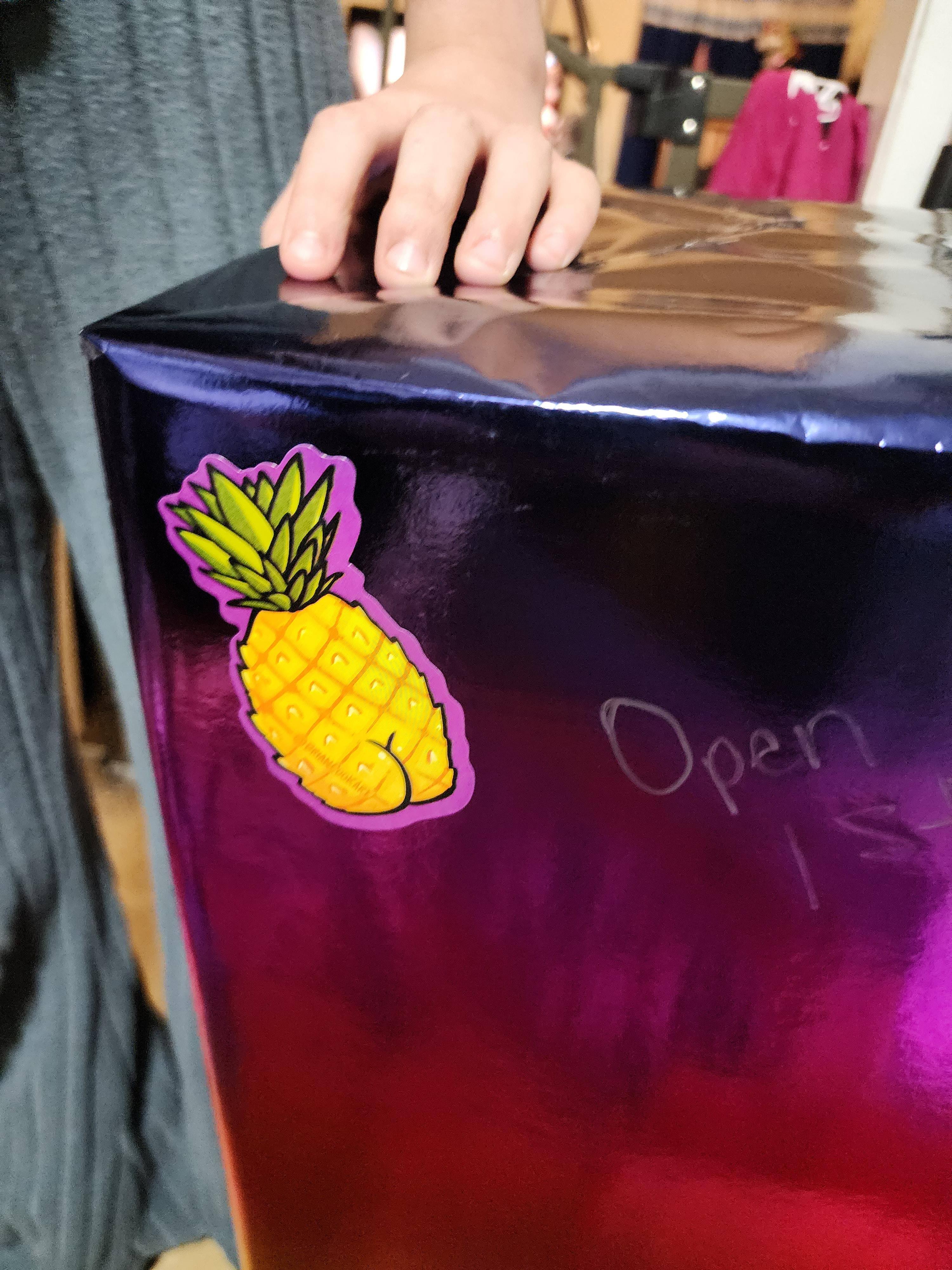 Customer provided, click to load a larger version