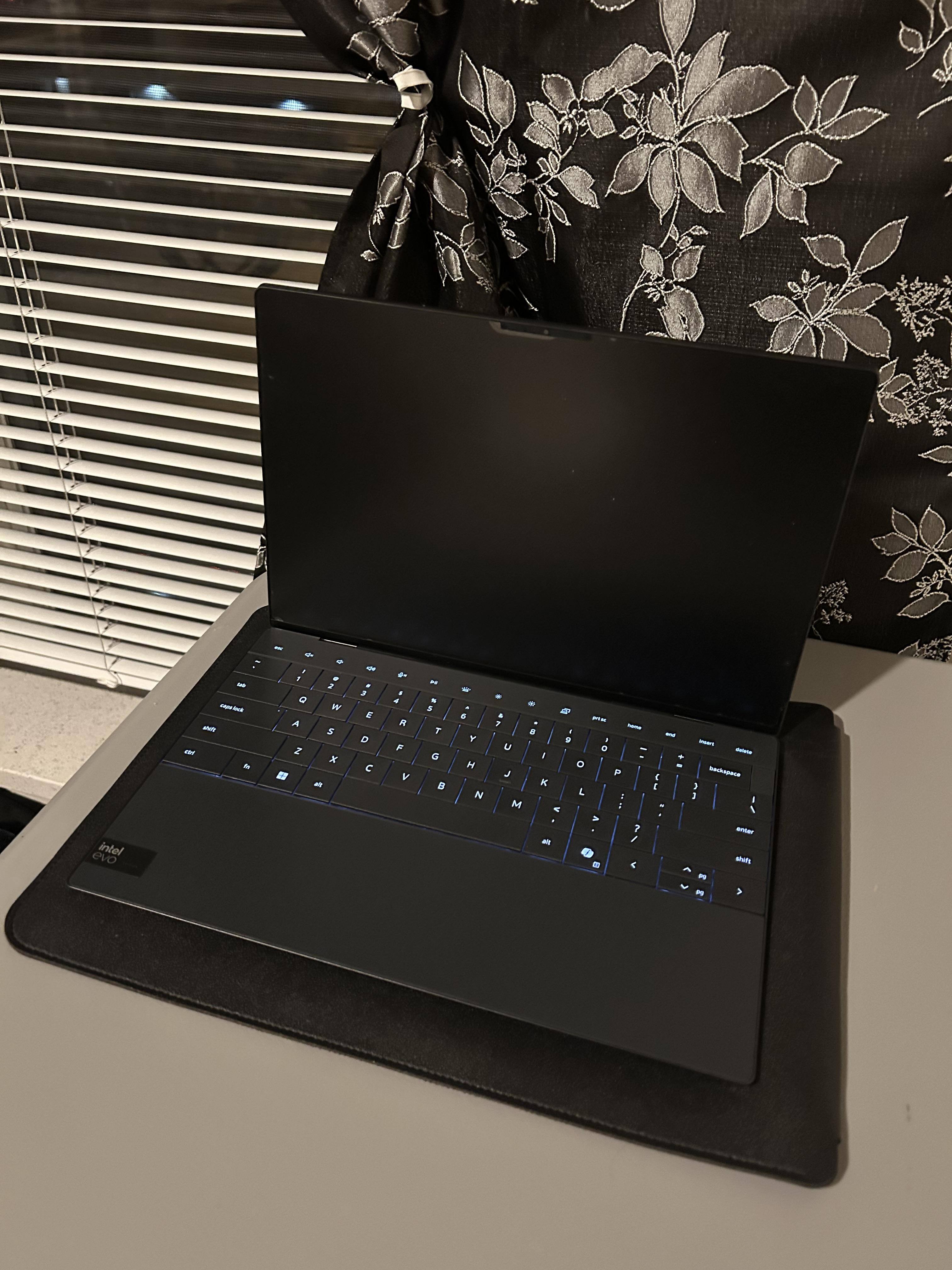 Dell XPS 13 – 13.4” FHD+ Laptop – Intel Core Ultra 7 – Evo Edition