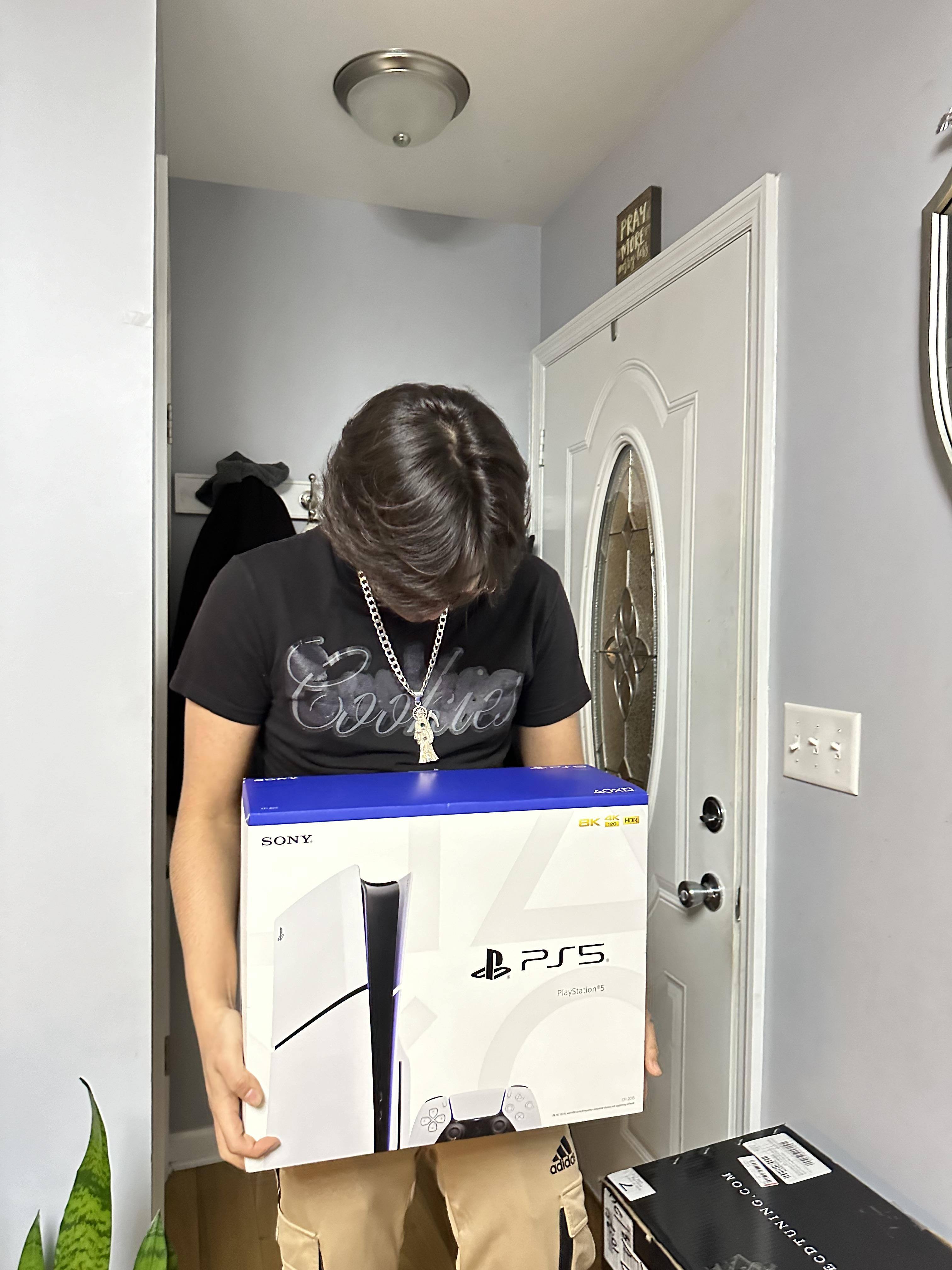 Customer provided, click to load a larger version