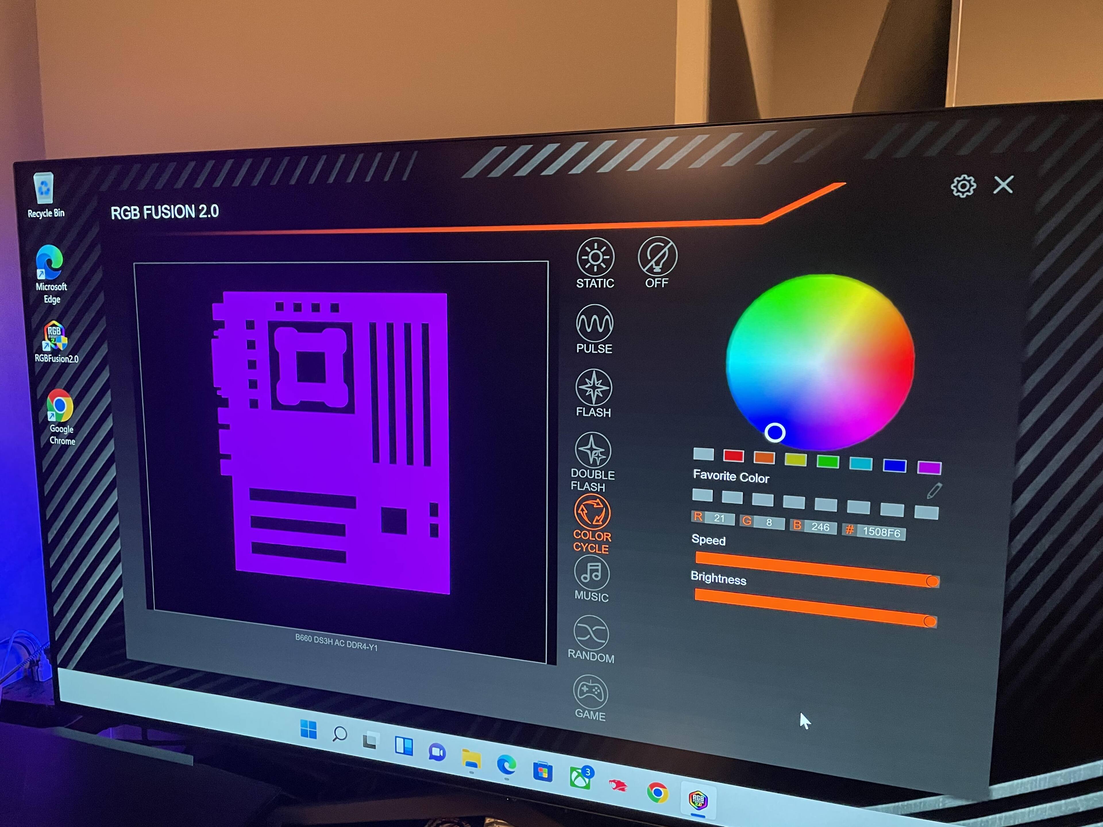 RGB customization, click to load a larger version