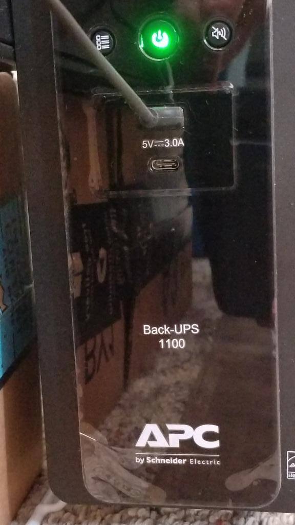 Two USB ports on front, click to load a larger version