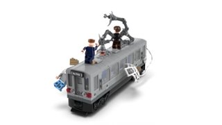 LEGO Marvel Spider Man vs. Doc Ock Subway Train Scene 76321