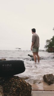 JBL CHARGE5 Portable Waterproof Speaker with Powerbank Black