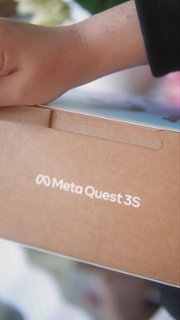 Quest 3S 128GB — Get Batman: Arkham Shadow and a 3 Month Trial of