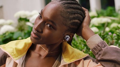 Bowers & Wilkins Pi5 S2 True Wireless Noise Cancelling In-Ear Earbuds - Spring Lilac SHOP ONLINE