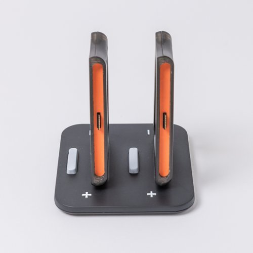 Genki Dual Wield Charging Station and Grips for the Nintendo
