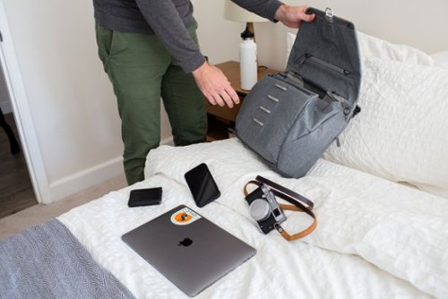 Peak Design Everyday Messenger 13L v2 - Ash BUY IN EUROPE