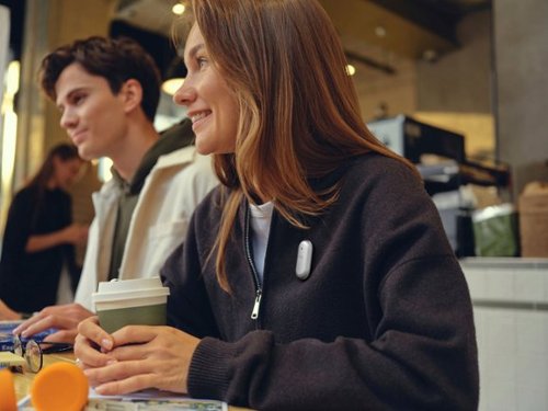 PLAUD NotePin S Smart AI Voice/Audio Recorder with 64 GB Internal Memory and Digital Operation - Silver WHERE TO BUY