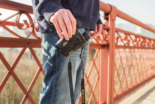 Nikon SPORTSTAR ZOOM  8-24X25 - Black WHERE TO BUY