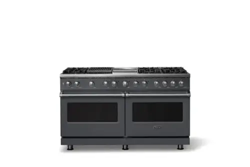 Front. Viking - Pro 5 Series 9.4 Cu. Ft. Freestanding Sealed 8B LP DF Convection Range/Griddle/Grill - Cast Black - Cast Black.