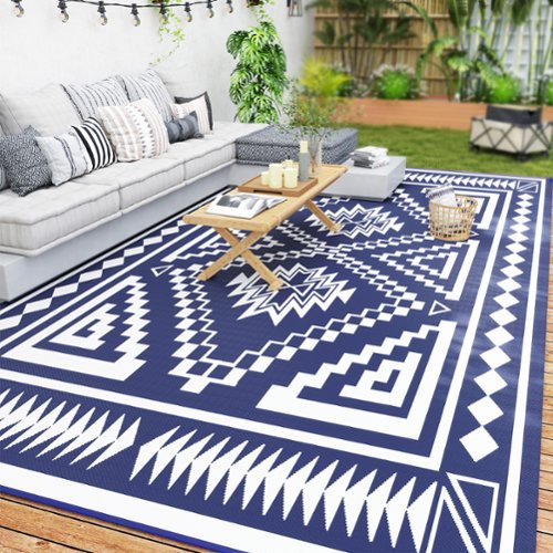 Outsunny - Outdoor Rug for Patio, 9' x 18' Waterproof Large Mat, Reversible Plastic Straw Rug for Décor - Blue and White Square Patchwork-Front_Standard 