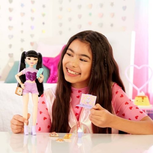 Mattel Barbie Dream Besties™ Renee™ Doll and Accessories