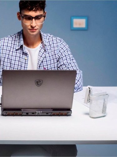 MSI 16 Gaming Laptop 2560 x 1600 (QHD+) - Intel Core Ultra 9 275HX with 32GB Memory - GeForce RTX 5080 - 2 TB SSD - Cosmo Gray, Gray BUY IN EUROPE