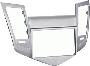 Metra - Dash Kit for Select 2011-2015 Chevrolet Cruze with color display - Silver