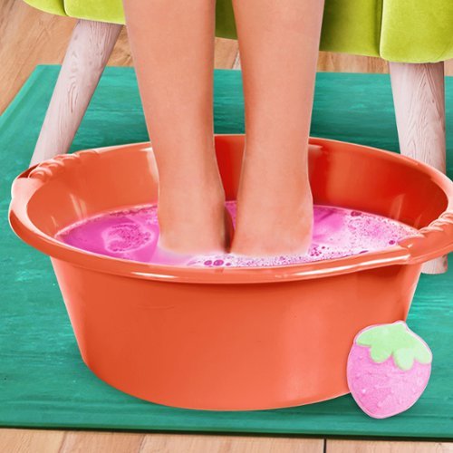 Fashion Angels : Pretty Pedi Pedicure Kit - Nail Spa Set, 6 Polishes, Stickers WORLDWIDE DELIVERY