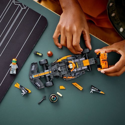 LEGO Speed Champions 2023 McLaren Formula 1 Race Car Toy 76919 GLOBAL SHIPPING