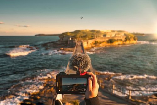 RØDE VIDEOMICRO Compact On-Camera Microphone BUY IN MIDDLE EAST