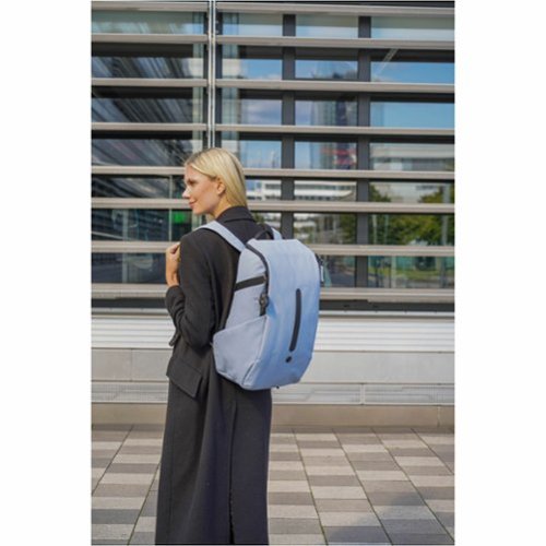 Swissdigital Design LAMONE L LED TSA-Friendly Water-Resistant Backpack With USB Charging Port RFID Protection and Fits Up to 16″ Laptop - Light Blue BUY IN AUSTRALIA
