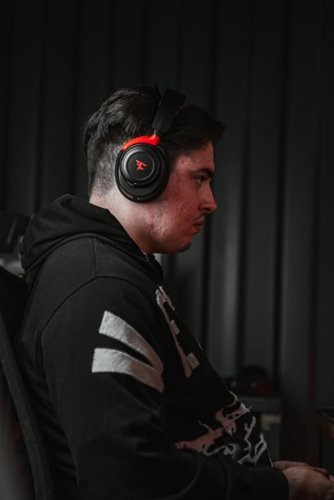 SteelSeries Arctis Nova 7 Wireless Gaming Headset for PC, PS5, and PS4 - FaZe Clan Limited Edition BUY ONLINE