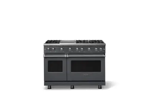 Front. Viking - Pro 5 Series 6.1 Cu. Ft. Freestanding Sealed 6 Burner Gas Convection Range w. Griddle - Cast Black - Cast Black.