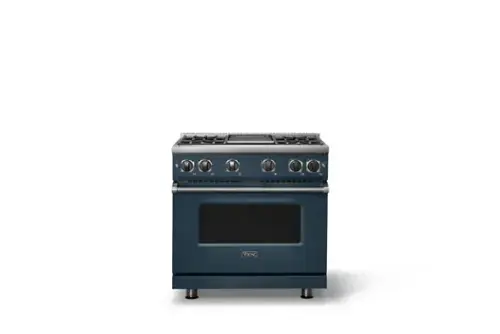 Front. Viking - Pro 7 Series 5.6 Cu. Ft. Freestanding Sealed 4 Burner LP Gas Convection Range/Griddle - Squall - Squall.