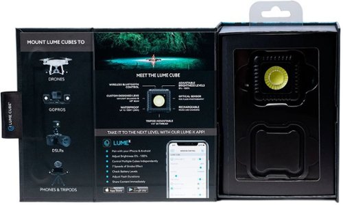 Lume Cube LED Portable Light - Black BUY IN SINGAPORE