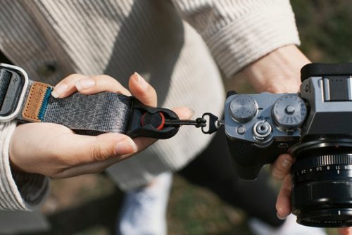 Peak Design Slide Lite Camera Strap - Ash BUY IN MIDDLE EAST