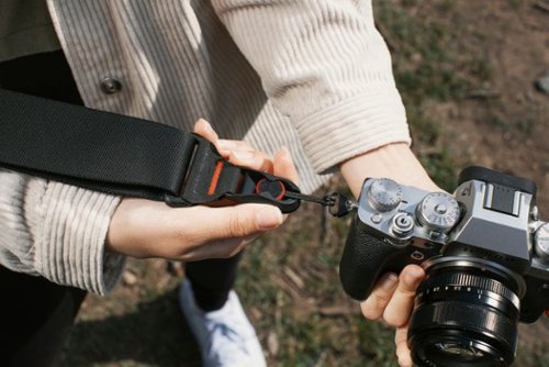 Peak Design Slide Camera Strap - Black BUY IN MIDDLE EAST
