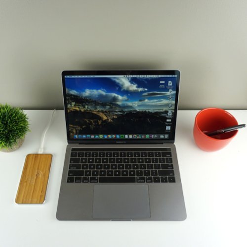 Fuse Chicken Gravity Touch Wireless Charging Base - Silver/Brown BUY IN EUROPE