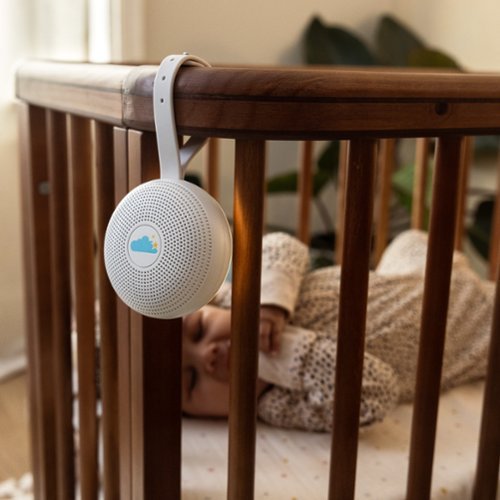 Yogasleep Hushh+ Travel Sound Machine - White GLOBAL SHIPPING