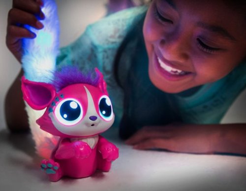 Lil' Gleemerz Figure Assortment - Styles May Vary BUY IN EUROPE