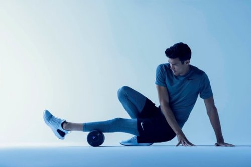 Hyperice Vyper 2.0 Vibrating Fitness Roller - Black BUY IN MIDDLE EAST
