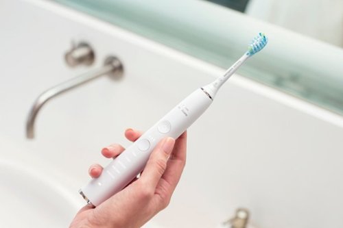 Philips Sonicare DiamondClean Smart 9700 Rechargeable Toothbrush - Rose Gold BUY IN DUBAI