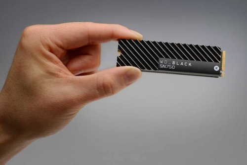 WD SN750 NVMe Gaming 500GB PCIe Gen 3 x4 Internal Solid State Drive with Heatsink for Desktops BUY IN EUROPE
