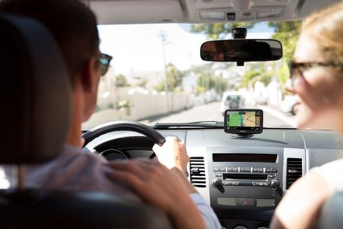 TomTom GO Comfort 6 GPS with Built-In Bluetooth, Map and Traffic Updates - Black GLOBAL SHIPPING