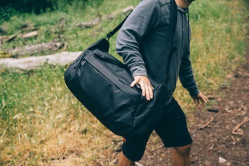 Peak Design Travel Duffel 35L - Black BUY IN SINGAPORE