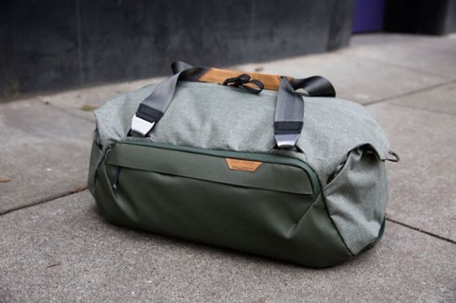 Peak Design Travel Duffel 35L - Sage BUY IN UAE