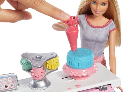 Barbie You Can Be Anything Cake Decorating Playset BUY IN EUROPE