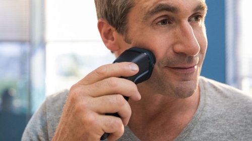 Philips Norelco 3500 series Wet/Dry Electric Shaver - Storm Gray BUY IN MIDDLE EAST