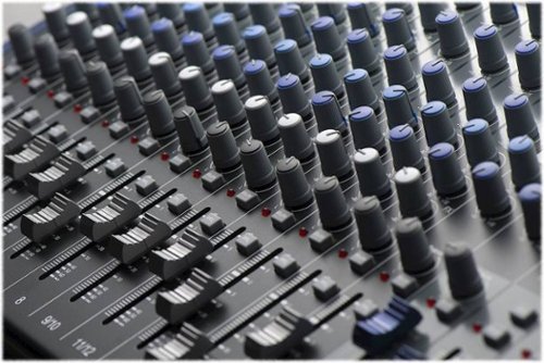 PreSonus StudioLive ARc-Series 18-Channel Analog Mixer - Blue/Black/Gray BUY ONLINE