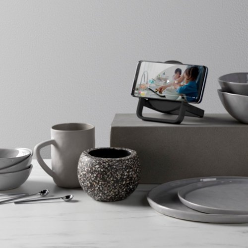 Belkin  10W Wireless and Bluetooth Speaker Stand - Black SHOP ONLINE