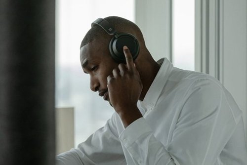 Microsoft Surface Headphones 2 - Wireless Noise Cancelling Over-the-Ear with Cortana - Matte Black SHOP ONLINE