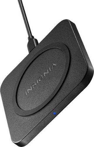 Insignia™ 10 W Qi Certified Wireless Charging Pad for Android/iPhone - Black BUY IN EUROPE