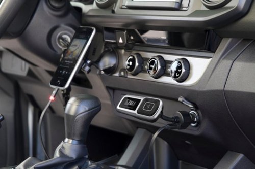 Scosche - BTFreq Kit manos libres universal Bluetooth para coche con transmisor FM - Negro