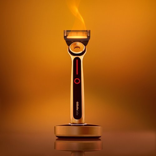 GilletteLabs Heated Razor Starter Kit BUY IN EUROPE