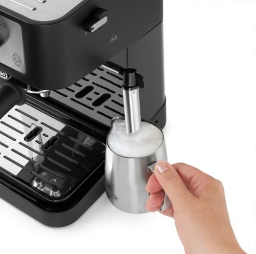 De'Longhi Stilosa 15 Bar Pump Espresso Machine Black and