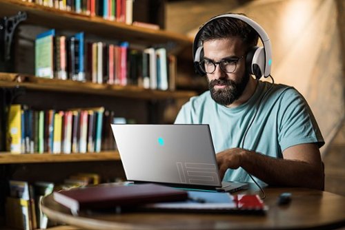 Alienware m15 R3 - 15.6 Gaming Laptop - Intel Core i7 - 16GB Memory - NVIDIA GeForce RTX 2070  - 1TB Solid State Drive - Lunar Light BUY IN AUSTRALIA