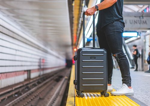 Solgaard The Carry-on Closet 2.0 - 20 - Baltic Black BUY IN UAE