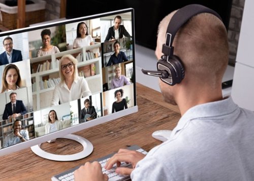 Aluratek Wireless Stereo Headset with Boom Microphone and Bluetooth Dongle - Black WHERE TO BUY